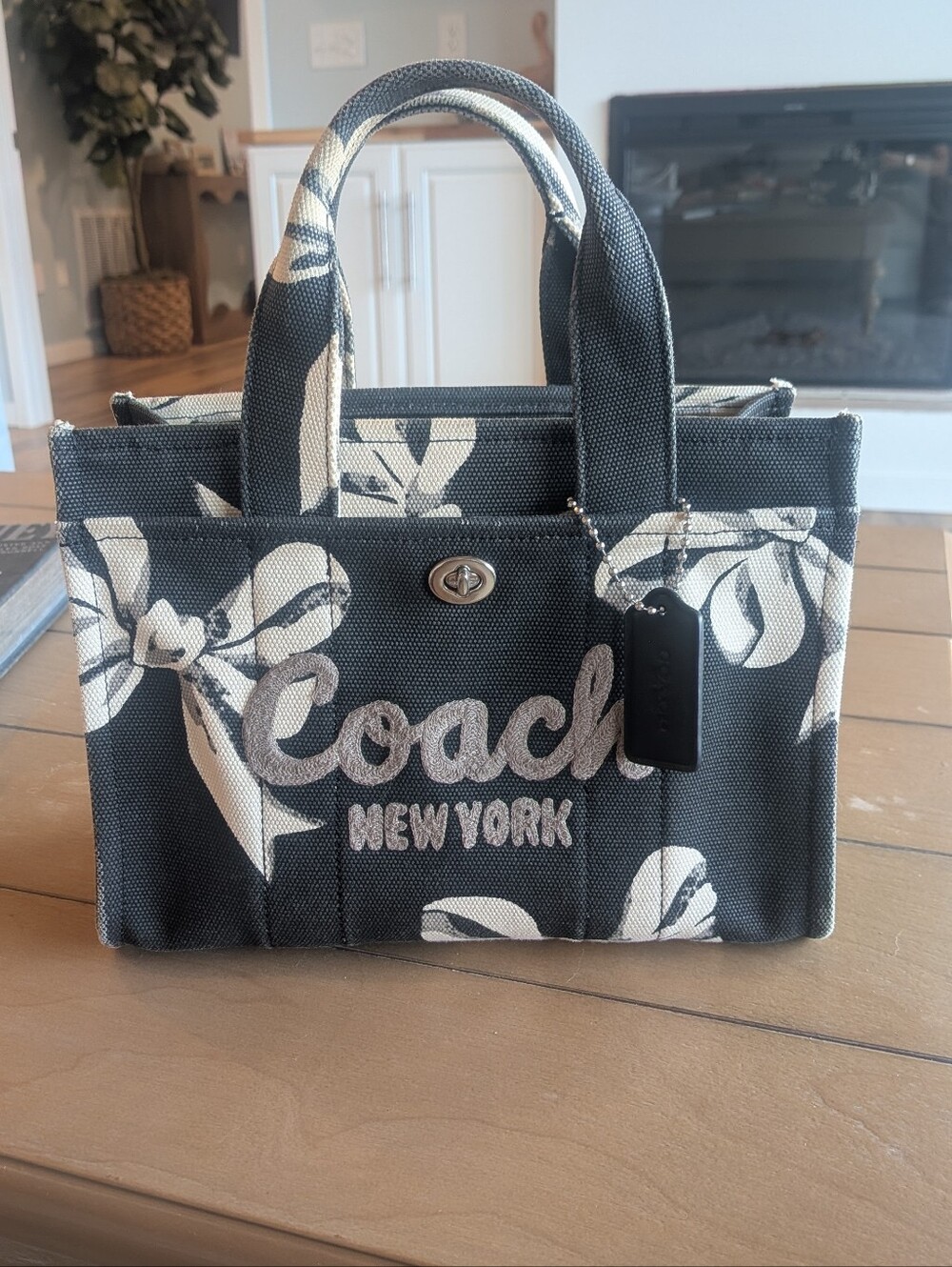 Coach Cargo Tote 26 Black & White Bows